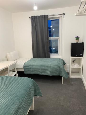 Lord Merit Guest Rooms In King'S Cross St Pancras Londres Exterior foto